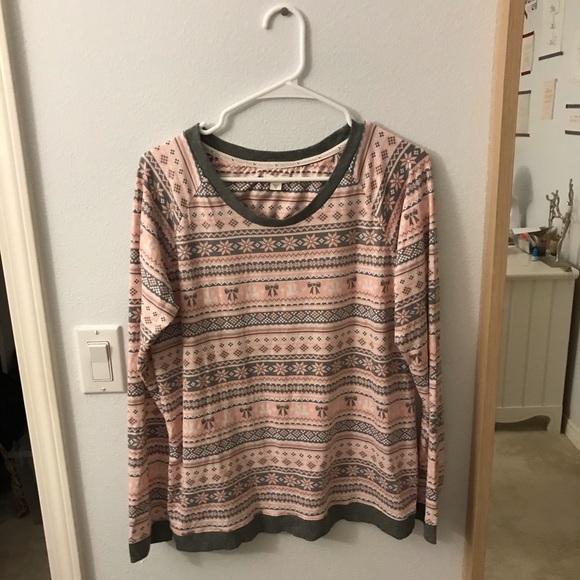 Layla Pajama Set - Picture 7 of 10